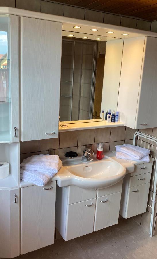 Grosszügig und komfortabel:Ferienwohnung im Bayerischen Wald! Wiesenfelden Exterior foto