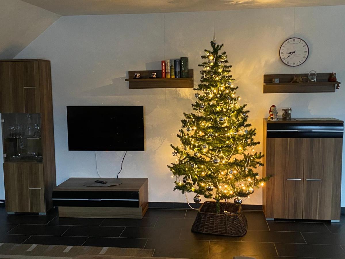 Grosszügig und komfortabel:Ferienwohnung im Bayerischen Wald! Wiesenfelden Exterior foto